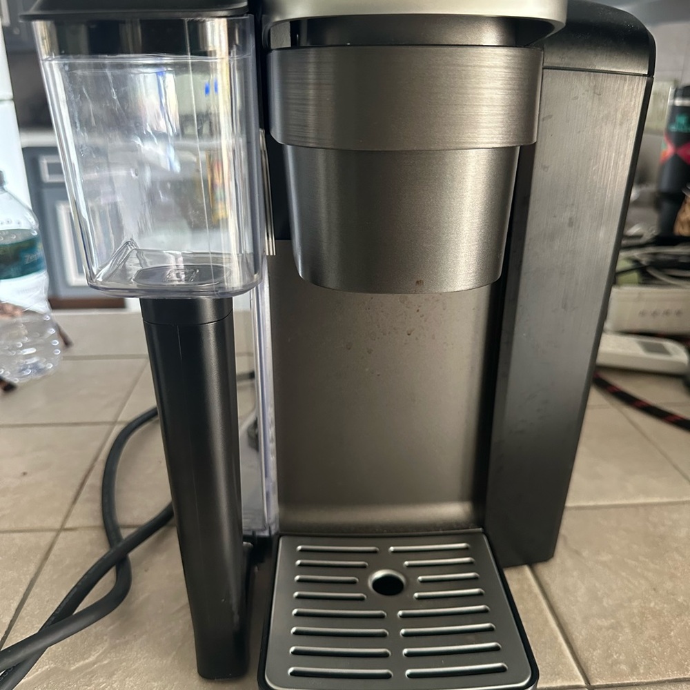 Keurig K-1500 Commercial Coffee Maker,Black 12.4" x 10.3" x 12.1"